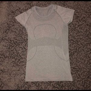 Lululemon swiftly tech